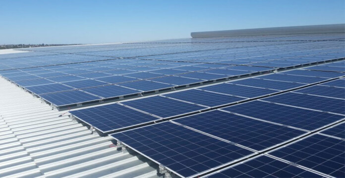 Aldi-Solar Solar panels on top of ALDI warehouse roof